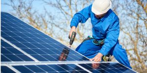 Installation Maintenance Panneaux Solaires Photovoltaïques à Rodes